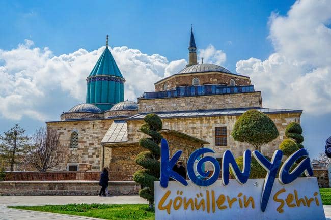 Konya dan Turlar