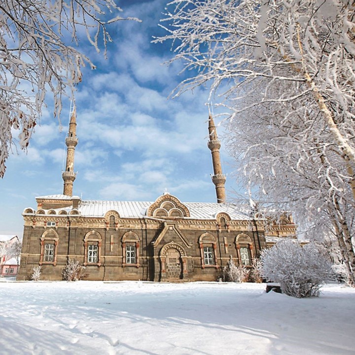 ANKARA ÇIKIŞLI DOĞU EKSPRESİ KARS TURU (PULMAN)