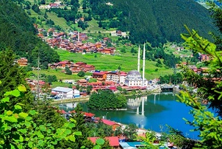 İZMİR ÇIKIŞLI KISA KARADENİZ BATUM TURU (3 GECE)
