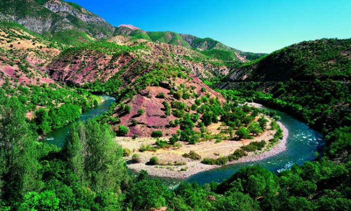 ADANA ÇIKIŞLI DOĞU EKSPRESİ İLE KEMALİYE TUNCELİ MUNZUR VADİSİ HARPUT TURU