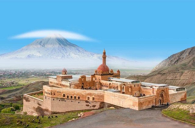 İZMİR ÇIKIŞLI UÇAKLI VAN KARS ERZURUM TURU