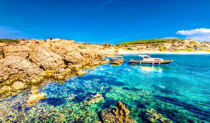 İSTANBUL ÇIKIŞLI ÇANAKKALE GÖKÇEADA BOZCAADA ASSOS KAZDAĞLARI AYVALIK TURU 
