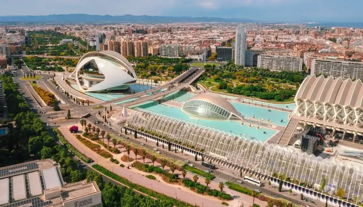 HER GÜN İSPANYA-PORTEKİZ-ENDÜLÜS TURU (THY ile İstanbul Çıkışlı) Val-Por